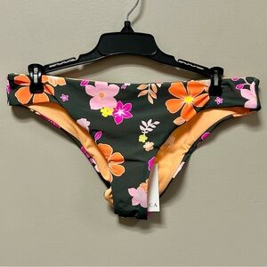 Cyn & Luca Green Pink & Orange Floral Bikini Bottoms Sz L or XL NWT Med Coverage